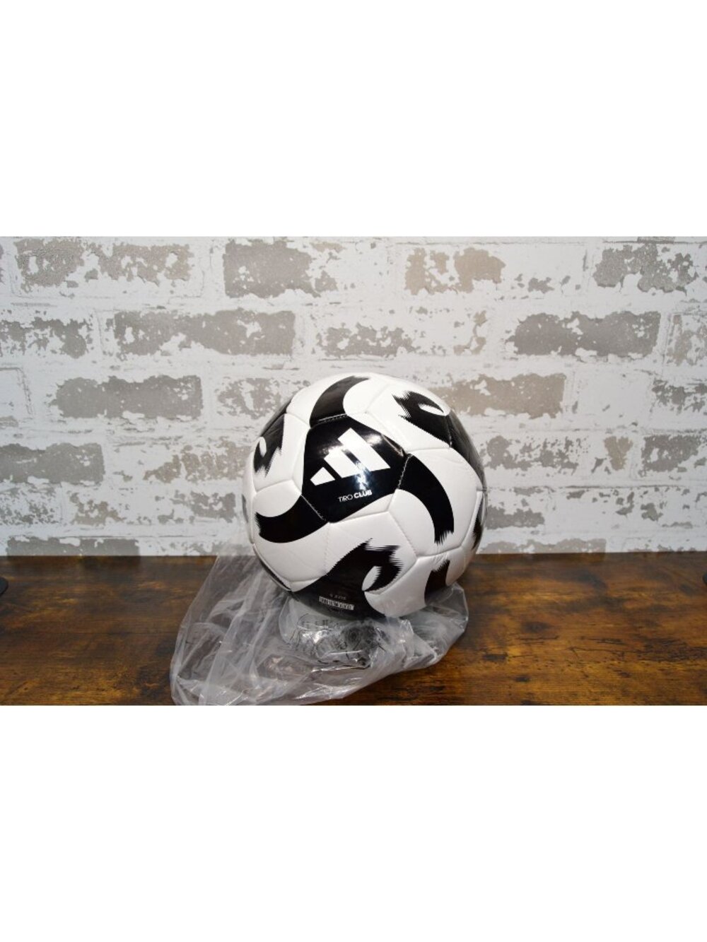 Adidas Trio Club soccer ball size 5